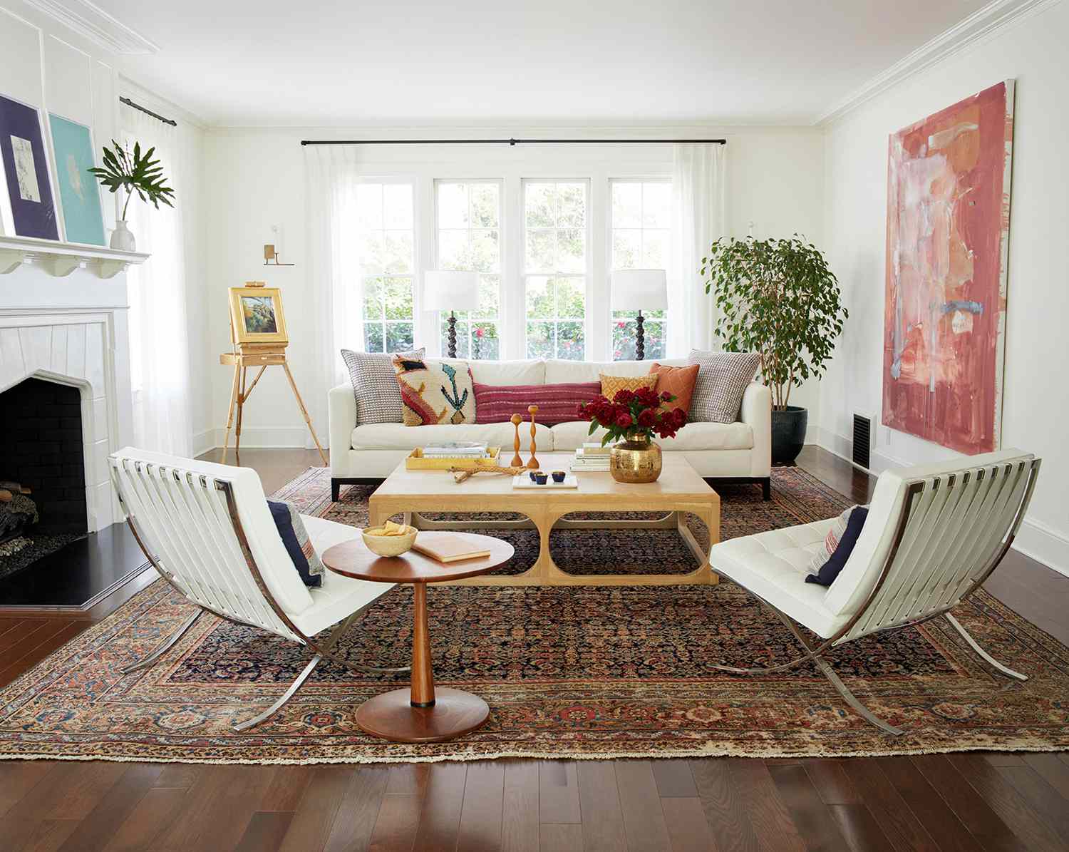 Living Room Furniture Arrangement Tips You Should Know